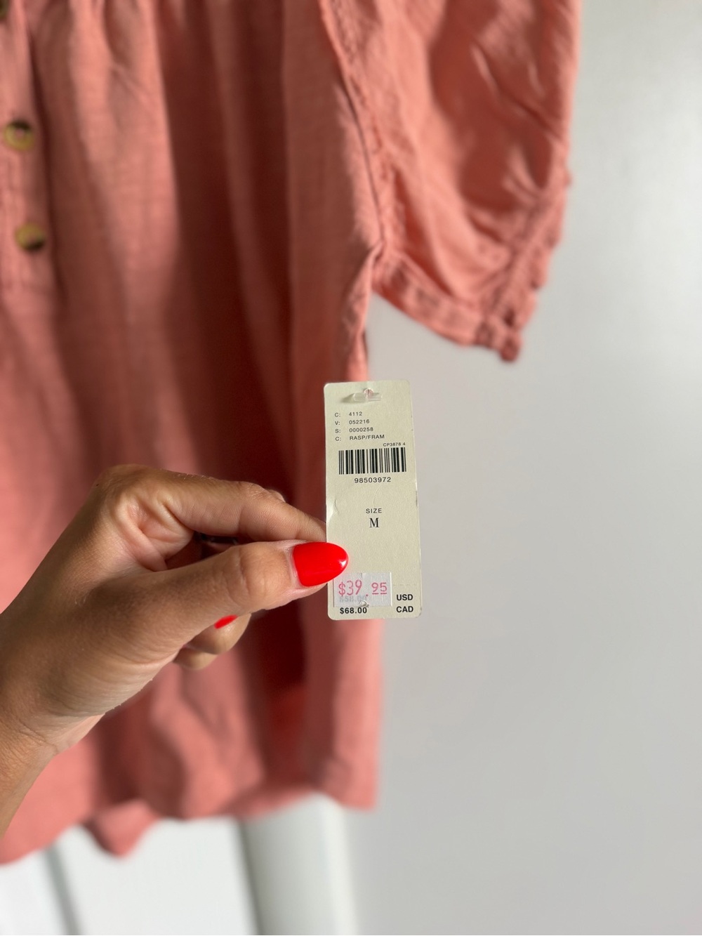 NWT Pilcro by Anthropologie Puff- Sleeve Scoop Neck Henley Top- Raspberry Size M - Picture 3 of 6
